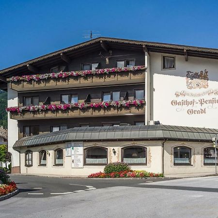 Hotel Restaurant Gradlwirt Niederndorf  外观 照片