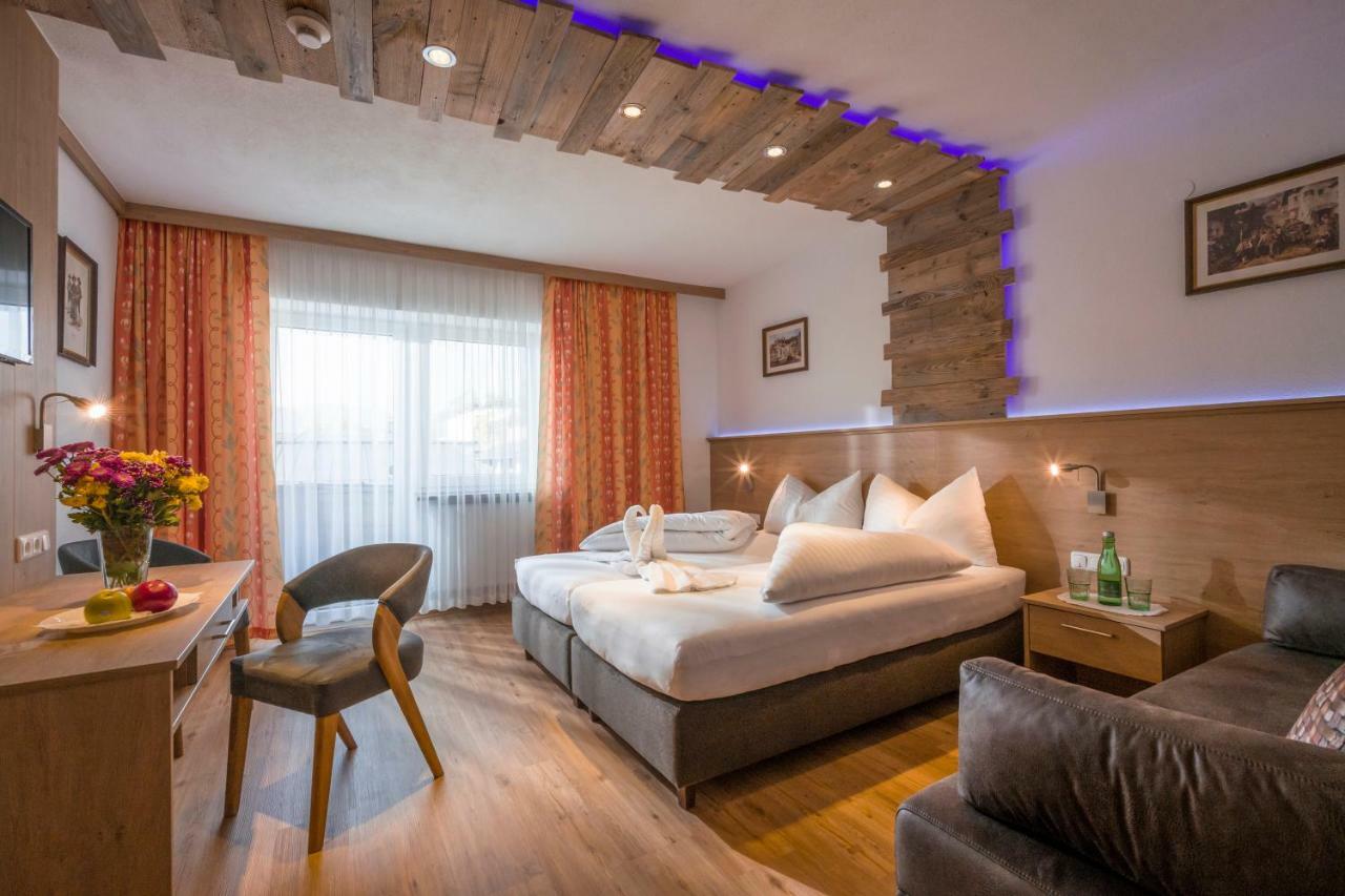 Hotel Restaurant Gradlwirt Niederndorf  外观 照片